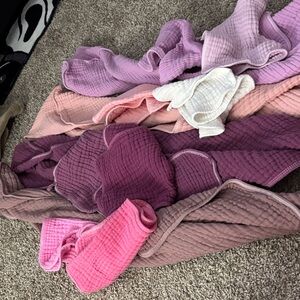 Muslin hooded bath towels